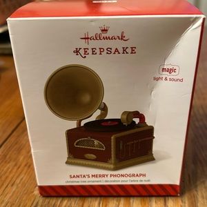 Hallmark keepsake ornament with magic light and sound